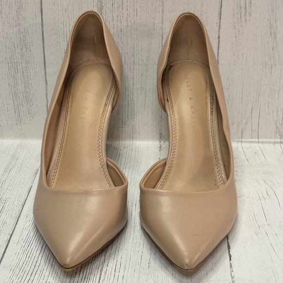 Kelly & Katie Nude Pointed Toe Heels, Size 8 - Picture 3 of 7